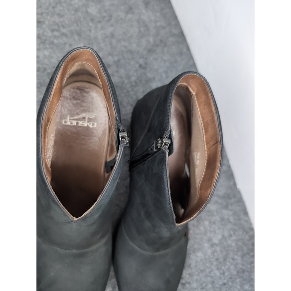 Dansko Delphina Bootie Sz 9 US / 39 Peep-Toe Platform Leather‎ Black Suede Heels - Picture 4 of 9
